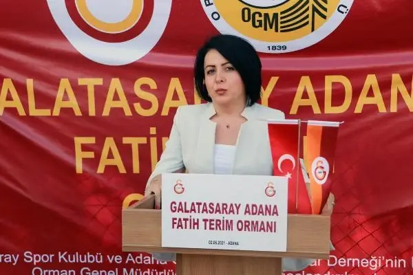SPOR Adana'da Fatih Terim Hatıra Ormanı'nın ilk fidanları toprakla buluştu SPOR Adana'da Fatih Terim Hatıra Ormanı'nın ilk fidanları toprakla buluştu