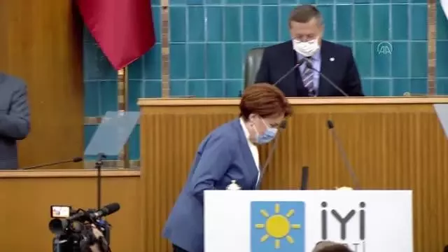 Akşener: 'İyi görevini yaptığı zaman alkışlarız, yanlış yaptığı zaman muhalefet olarak eleştirimizi söyleriz'