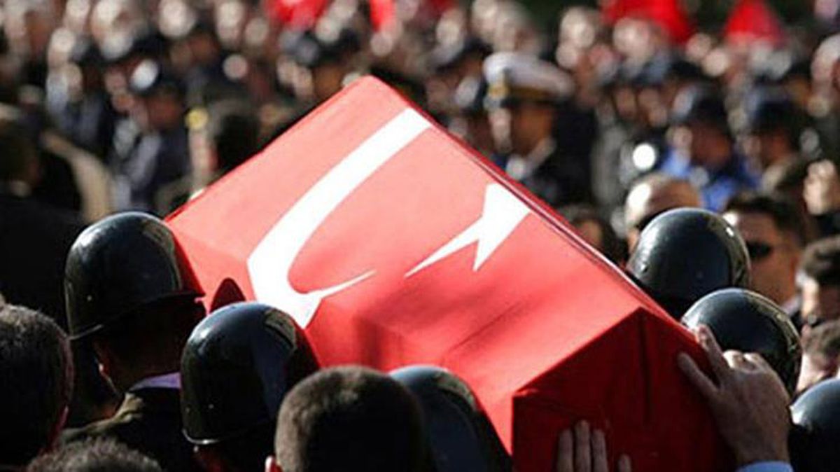 Bitlis'ten acı haber! Teröristlerle çıkan çatışmada 2 şehidimiz, 4 yaralımız var