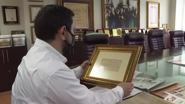 Dedesinin 41 yıl önce Taksim'e cami yaptırmak için verdiği çabanın sonuçlanmasının sevincini yaşıyor