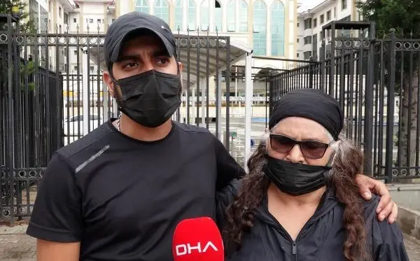 DUYGU'NUN KATİLİ İNDİRİMSİZ MÜEBBET ALDI, ANNESİ ELLERİNİ AÇIP DUA ETTİ DUYGU'NUN KATİLİ İNDİRİMSİZ MÜEBBET ALDI, ANNESİ ELLERİNİ AÇIP DUA ETTİ