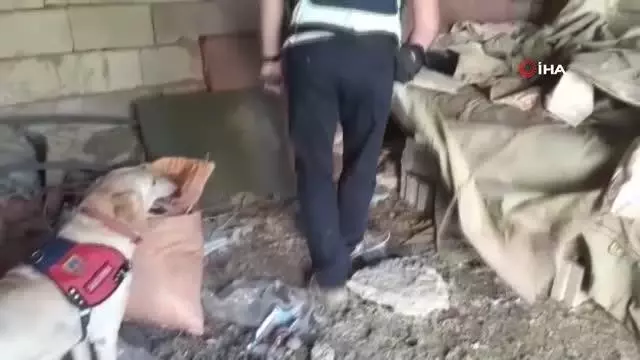 Son dakika haberi... Erciş'te uyuşturucu operasyonu Son dakika haberi... Erciş'te uyuşturucu operasyonu