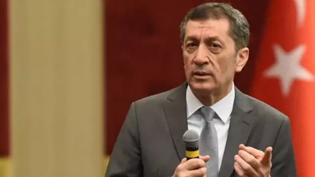 Son Dakika! Bakan Selçuk, 'Yeni eğitim yılı ne zaman başlayacak?' sorusuna yanıt verdi: 1 Eylül'de okullar açılabilir Son Dakika! Bakan Selçuk, 'Yeni eğitim yılı ne zaman başlayacak?' sorusuna yanıt verdi: 1 Eylül'de okullar açılabilir