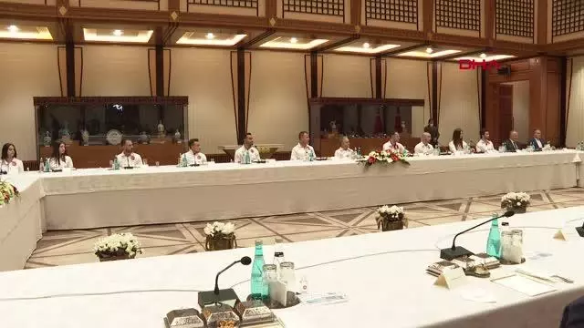 Son dakika haberi! SPOR Cumhurbaşkanı Erdoğan, madalya alan cimnastikçileri kabul etti