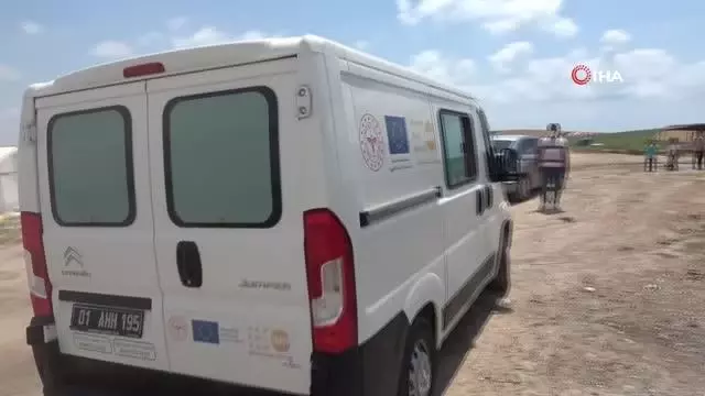 Tarım işçileri çadırlarda aşılanıyor Tarım işçileri çadırlarda aşılanıyor