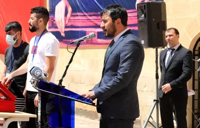 Türkiye Dağ Koşusu Şampiyonası'nda dereceye girenler için ödül töreni düzenlendi Türkiye Dağ Koşusu Şampiyonası'nda dereceye girenler için ödül töreni düzenlendi