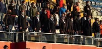 Türkiye U21 maçına teknik direktörlerden yoğun ilgi
