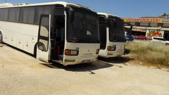 100 liralık kablo çalmak için otobüslere 15 bin TL'lik zarar verdiler