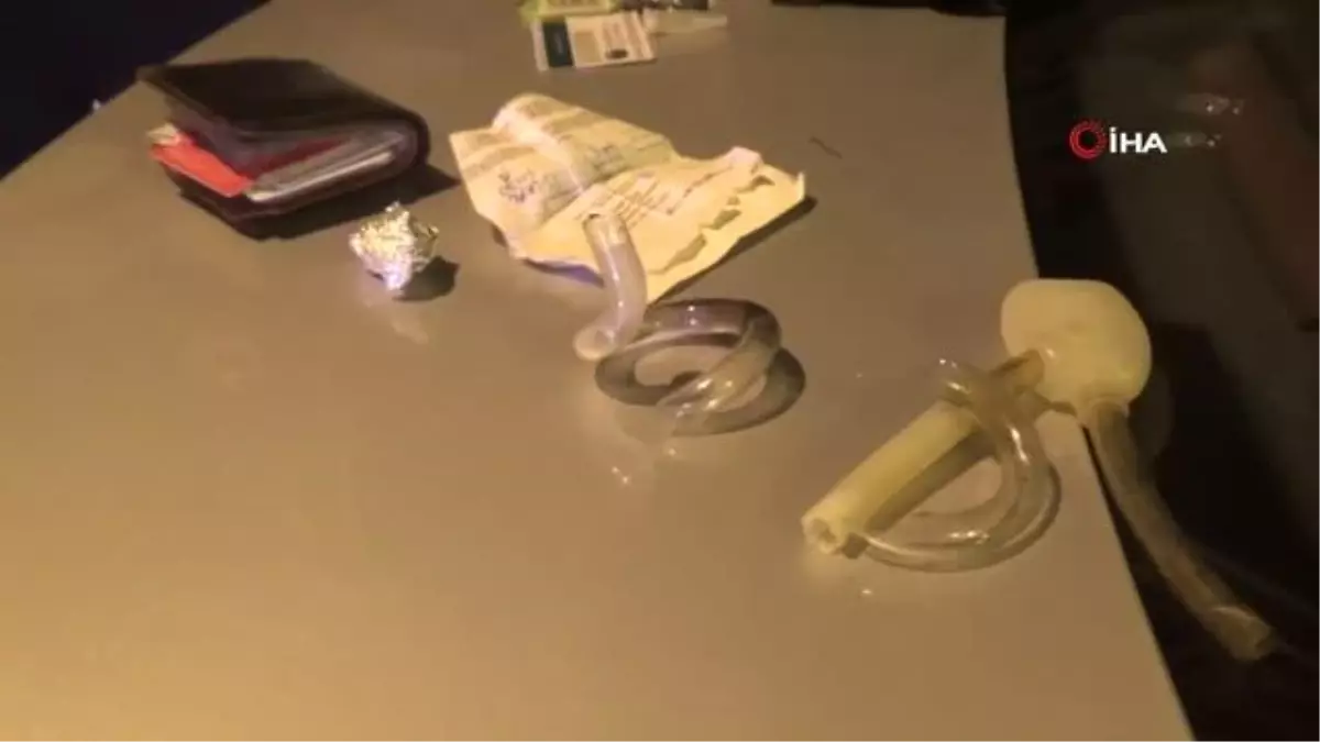 'Akşam gezmesine çıktık' dediler, araçlarından uyuşturucu madde ile yakalandılar