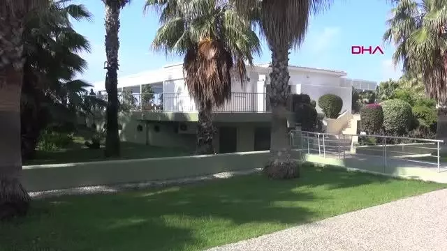 ANTALYA SEZON AÇILIŞI YAPILAN OTELİN İMARA AYKIRI BÖLÜMÜNDE YIKIM ANTALYA SEZON AÇILIŞI YAPILAN OTELİN İMARA AYKIRI BÖLÜMÜNDE YIKIM