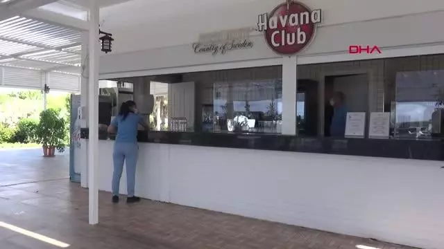 ANTALYA SEZON AÇILIŞI YAPILAN OTELİN İMARA AYKIRI BÖLÜMÜNDE YIKIM