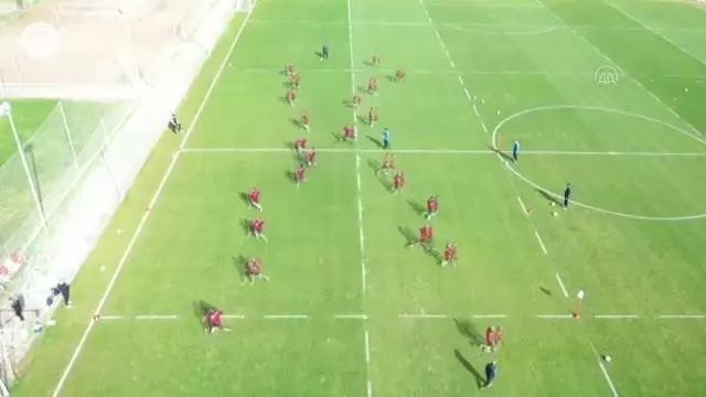 Antalyaspor 4 futbolcu ile yollarını ayırdı
