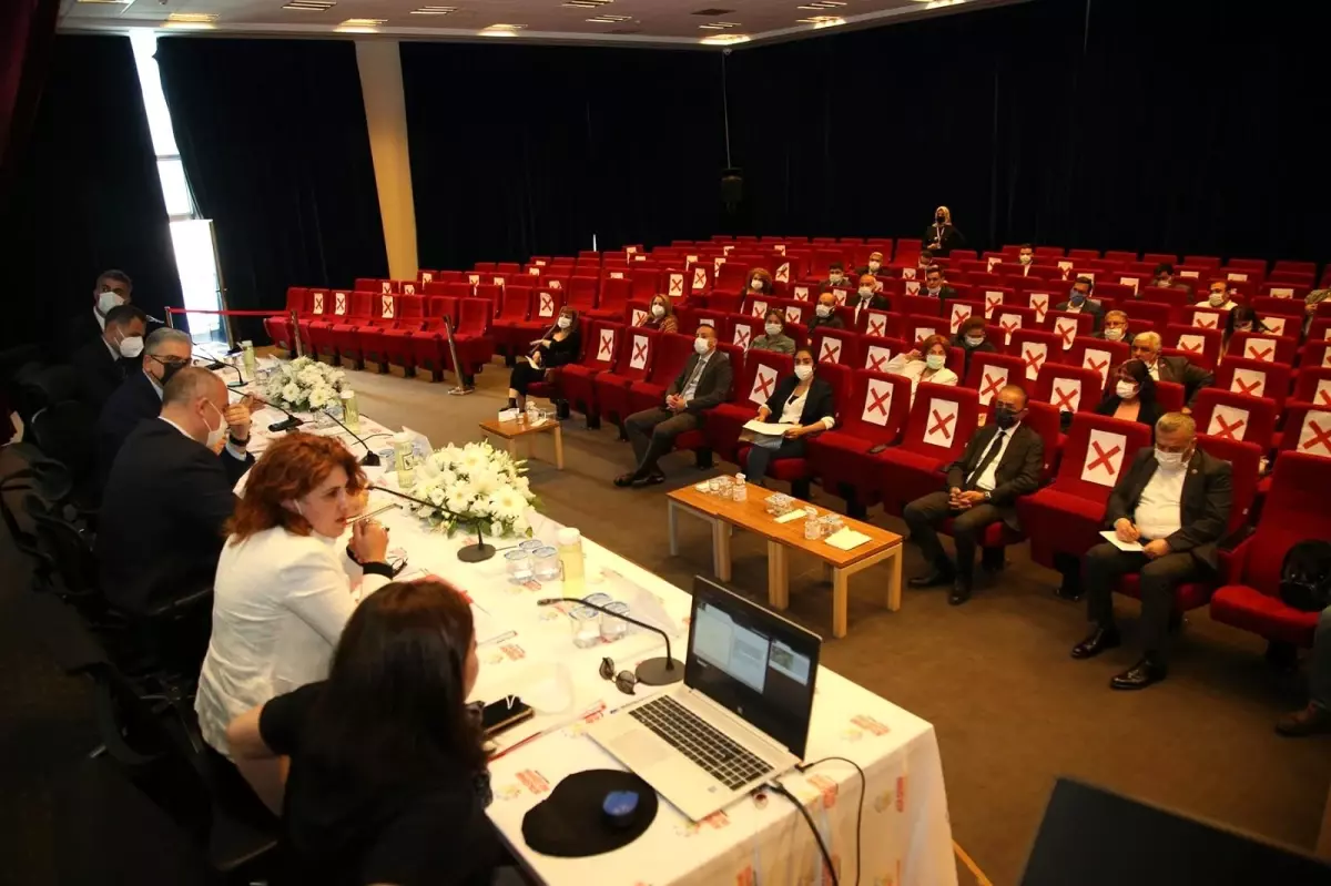 Ataşehir'in ulaşım sorunları çözüme kavuşuyor