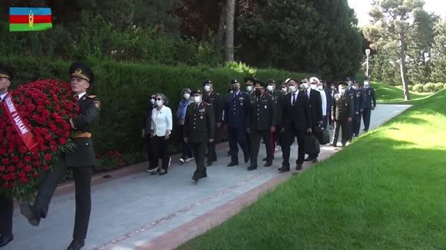 azerbaycan savunma bakani hasanov azerbaycan 14175929 o