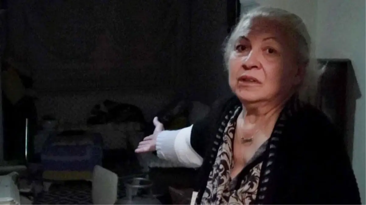 Cezaevinden izinli çıkıp dehşet saçtı! Önce annesini dövdü, ardından polise bıçak çekti