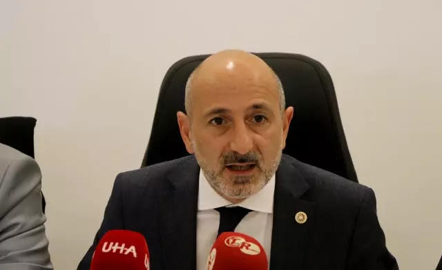 CHP Genel Başkan Yardımcısı Ali Öztunç CHP Genel Başkan Yardımcısı Ali Öztunç