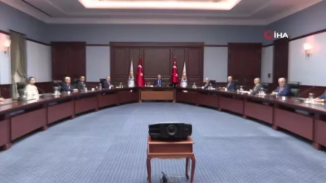 Son dakika... Cumhurbaşkanı Erdoğan, Yeni Azerbaycan Partisi heyetini kabul etti
