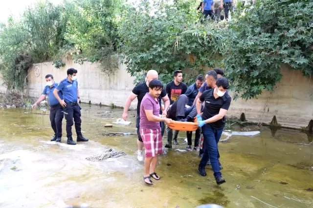 Dere yatağına düşen kişiyi kurtarma seferberliği Dere yatağına düşen kişiyi kurtarma seferberliği