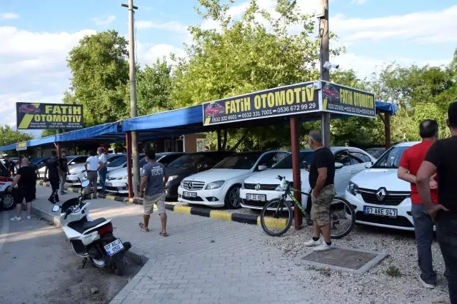 Dere yatağına düşen kişiyi kurtarma seferberliği Dere yatağına düşen kişiyi kurtarma seferberliği