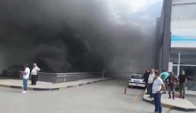 Dumanlar gökyüzünü kapladı! Ankara'da kimyasal madde fabrikası alev alev yanıyor