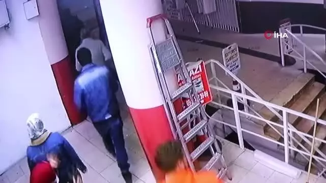 fonu begenmeyince berber kalfasini ve arkadas 4 14177261 o