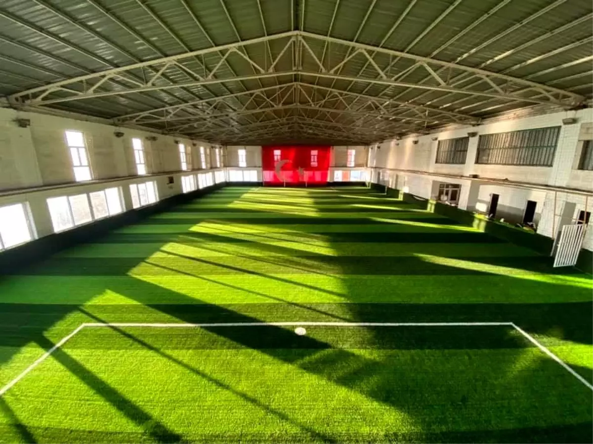 Halı sahalar aylar sonra kapılarını açtı