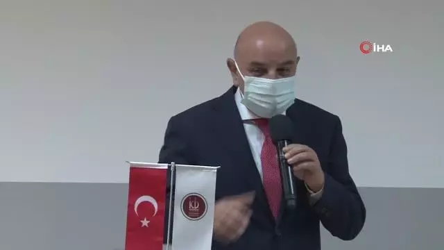 Keçiören Belediye Başkanı Turgut Altınok, YKS ve LGS öğrencileriyle buluştu