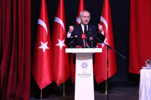 Kılıçdaroğlu, Aydın'da Kanaat Önderleri Toplantısı'na katıldı