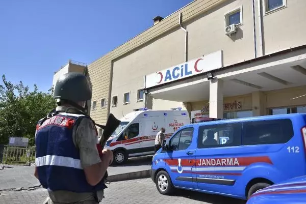 ŞANLIURFA OTOMOBİL KÖPRÜDEN DEREYE UÇTU: 5 ÖLÜ - YENİDEN