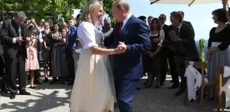 Putin'le yaptığı dans nedeniyle tüm dünyada adından söz ettiren Avusturya eski Dışişleri Bakanı, Rus petrol devinde yönetim kurulu üyesi oldu