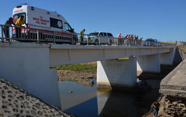 Son dakika: Şanlıurfa'da köprüden düşen otomobildeki 5 kişi hayatını kaybetti