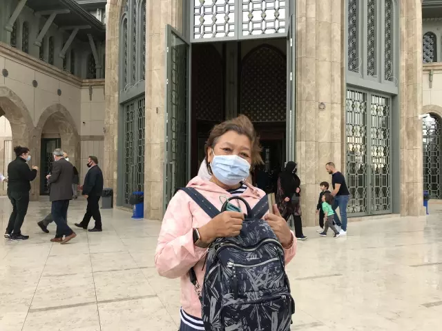Taksim Camii'ne turistlerden yoğun ilgi Taksim Camii'ne turistlerden yoğun ilgi