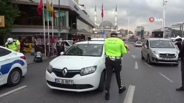 Taksim'de helikopter destekli 'Yeditepe huzur uygulaması' yapıldı