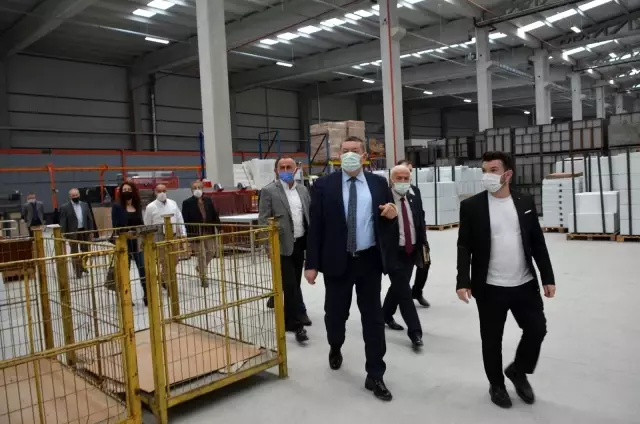 Tekin, Yatırım yapacak ve istihdam sağlayacak herkese kapımız sonuna kadar açıktır