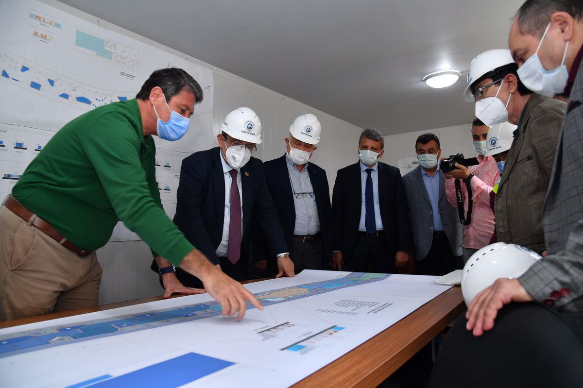 Trabzon'da okyanus canlılarının da yer alacağı 'Tünel Akvaryum'un yapımı sürüyor