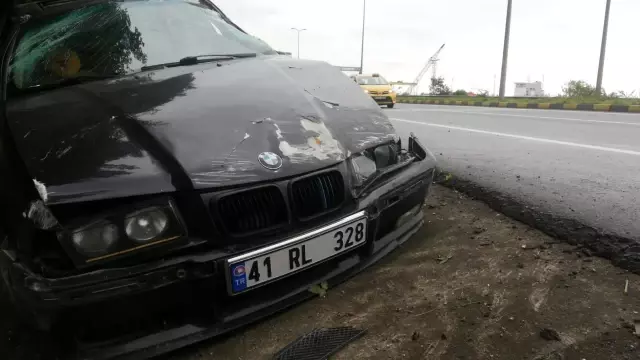 Zonguldak'ta araç su kanalına uçtu: 1 yaralı