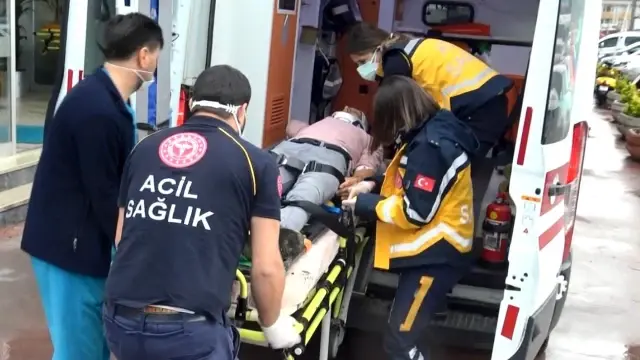 Zonguldak'ta araç su kanalına uçtu: 1 yaralı