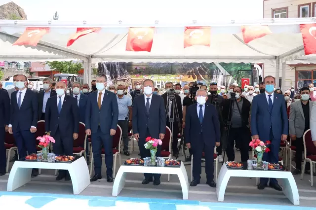 Son dakika haberleri: Özhaseki: 'Bakanlıkları nasıl bölüşüyorsunuz söyler misiniz'