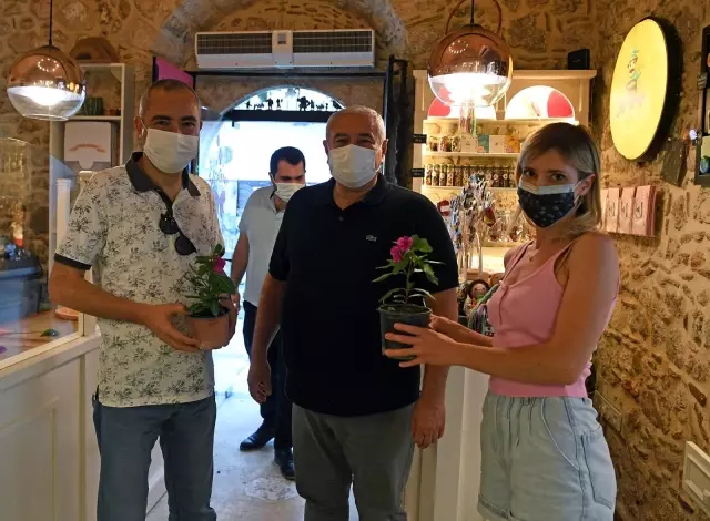ATSO Başkanı Çetin: 'Kapanış saatleri mutlaka 24.00'a kadar uzamalı' ATSO Başkanı Çetin: 'Kapanış saatleri mutlaka 24.00'a kadar uzamalı'