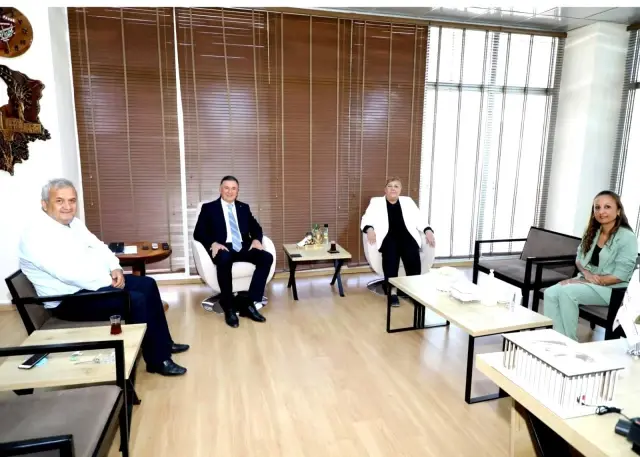 Başkan Erdem: Amacımız güzel işlere imza atmak