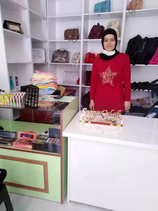 Dönerci dükkanı takı dünyasına dönüştü Dönerci dükkanı takı dünyasına dönüştü