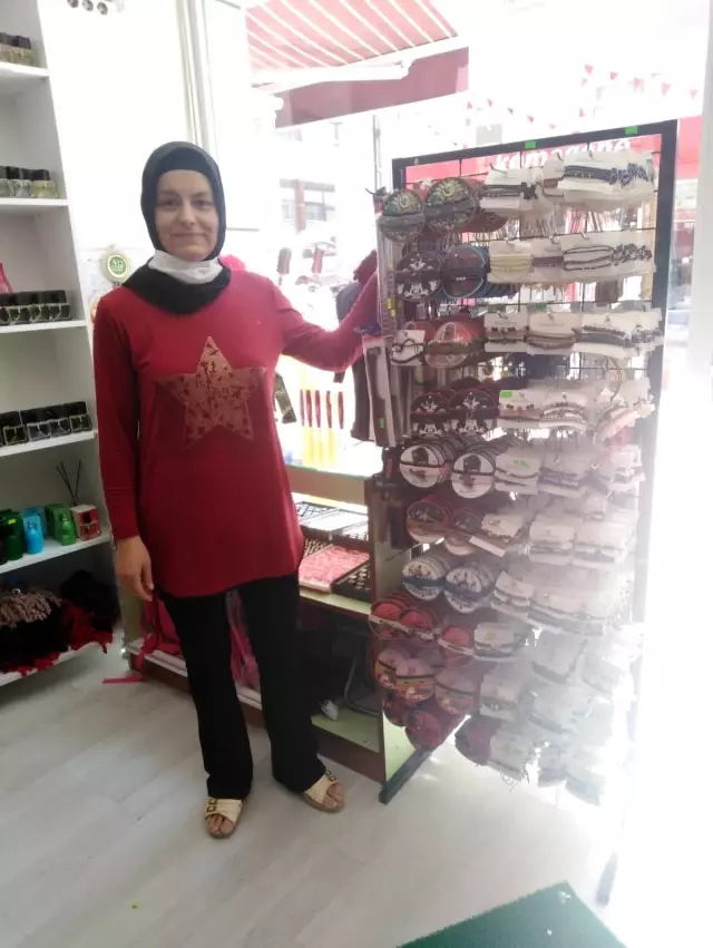 Dönerci dükkanı takı dünyasına dönüştü Dönerci dükkanı takı dünyasına dönüştü