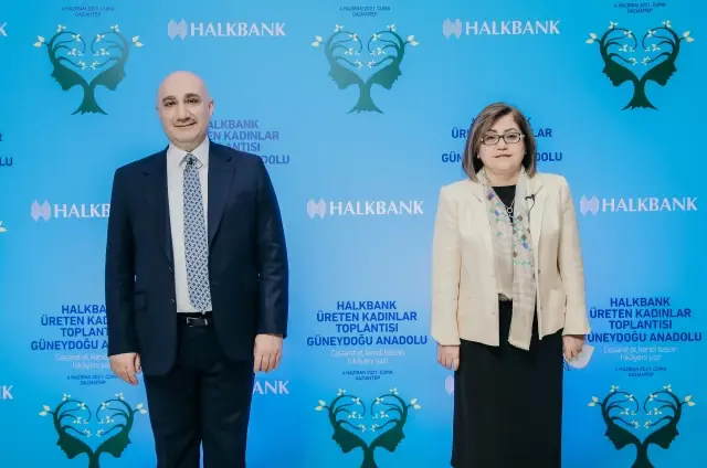 'Halkbank Üreten Kadınlar Toplantısı' Gaziantep'te gerçekleştirildi 'Halkbank Üreten Kadınlar Toplantısı' Gaziantep'te gerçekleştirildi