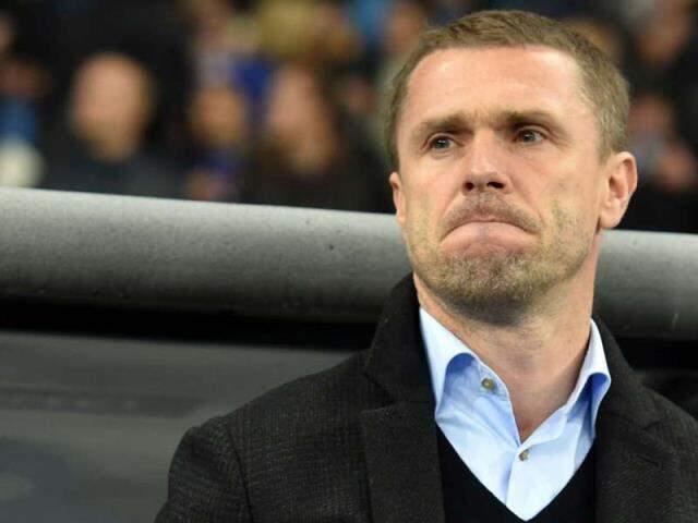 İsmi Fenerbahçe ile anılan teknik direktör Rebrov, Ferencvaros'tan istifa etti İsmi Fenerbahçe ile anılan teknik direktör Rebrov, Ferencvaros'tan istifa etti