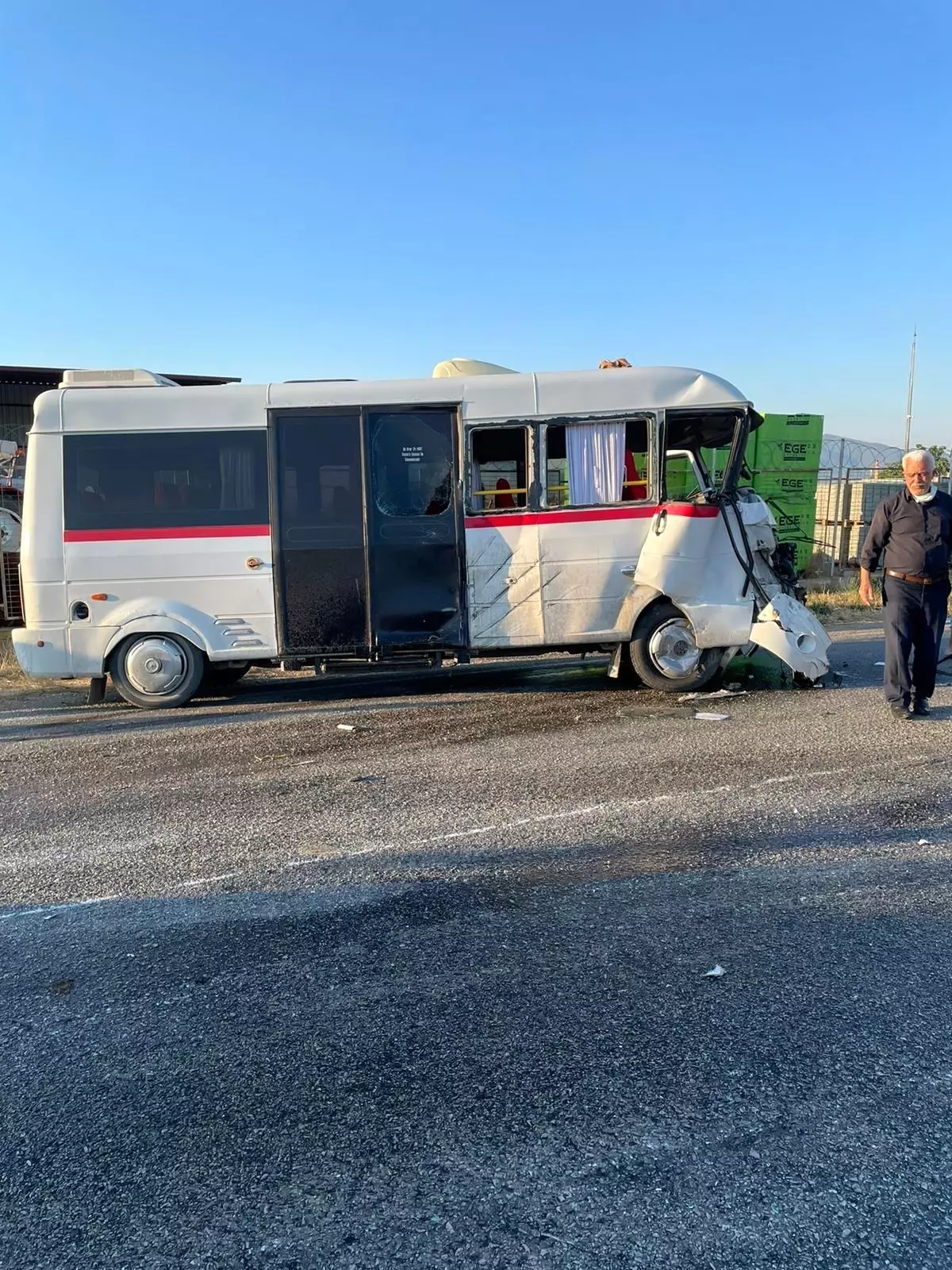 Son dakika... İzmir'de feci kazada can pazarı: 6 yaralı