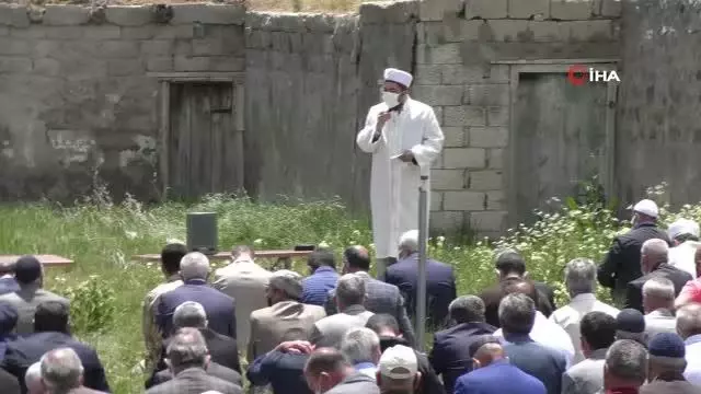 Katliam gibi kazada hayatını kaybeden 4 kişi Ağrı'da toprağa verildi