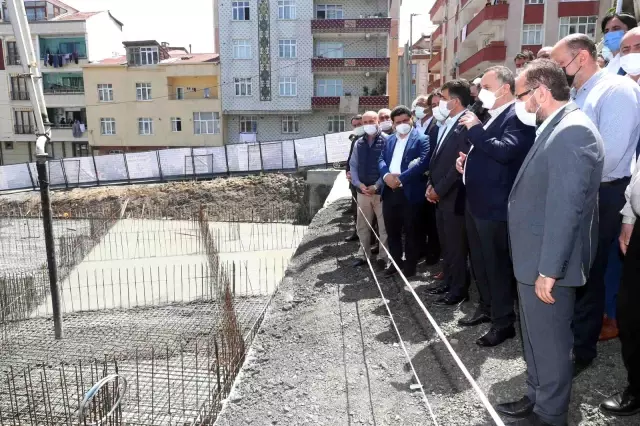 Küfeki taşından yapılacak olan Medine Camii'nin temeli atıldı