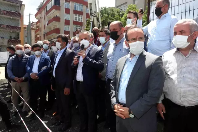 Küfeki taşından yapılacak olan Medine Camii'nin temeli atıldı
