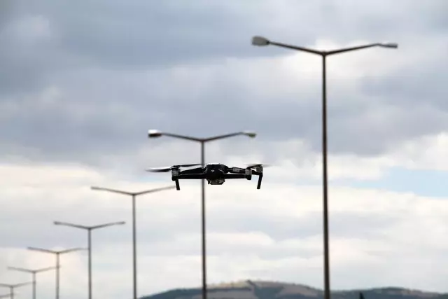 Kural ihlali yapan sürücüler drone ile tespit edildi