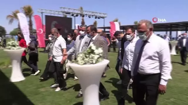 Mavi bayraklı bin 500 şezlong kapasiteli Çamyuva Halk Plajı açıldı Mavi bayraklı bin 500 şezlong kapasiteli Çamyuva Halk Plajı açıldı